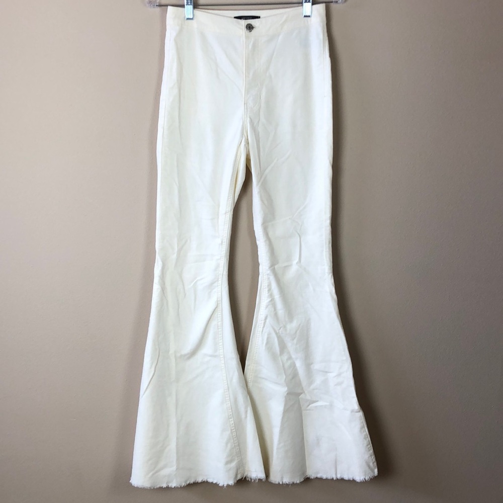 Forever 21 White/Cream Flared Pants - Size Small